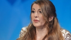 VIKI OBJAVILA SELFI BEZ TRUNKE ŠMINKE Evo kako pevačica izgleda u opuštenom izdanju (FOTO)