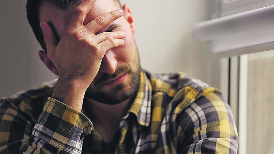 OVAJ TRIK SA JEZIKOM ZNAJU SVI VOJNICI Evo šta treba da uradite pre spavanja, da biste zaspali kao beba