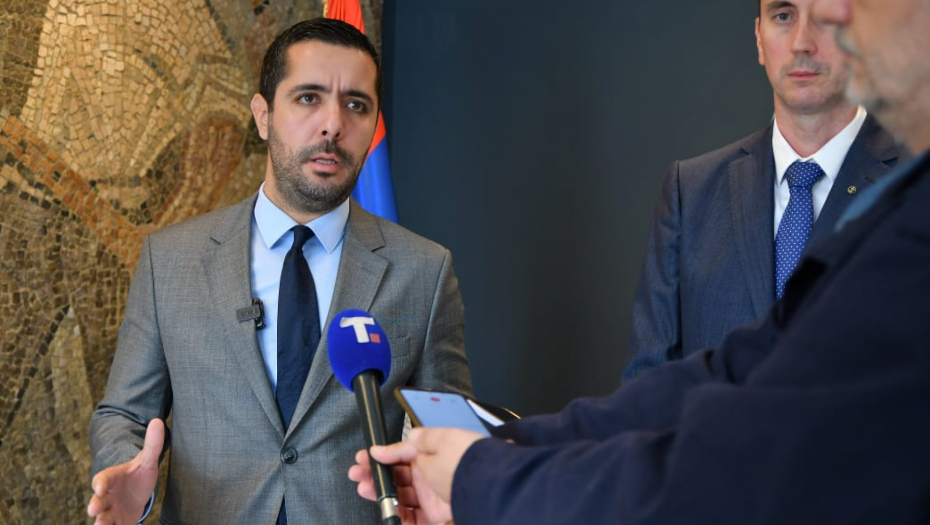 "GRAĐANI TREBA DA ZNAJU" Momirović: Država subvencioniše 80 odsto cene struje, moramo solidarno štedeti