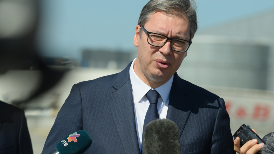 VUČIĆ GOSPODSKI UNIŠTIO NEZNALICE SA TAJKUNSKE TV: Ja se borim za našu zemlju i razmišljam o danu posle