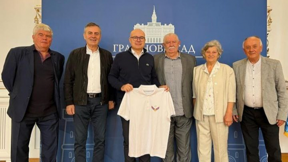 VUČEVIĆ UGOSTIO VETERANE NOVOSADSKOG SPORTA: Trudio sam se da pružimo maksimalnu podršku i tome se nadam i ubuduće (FOTO)