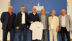 VUČEVIĆ UGOSTIO VETERANE NOVOSADSKOG SPORTA: Trudio sam se da pružimo maksimalnu podršku i tome se nadam i ubuduće (FOTO)