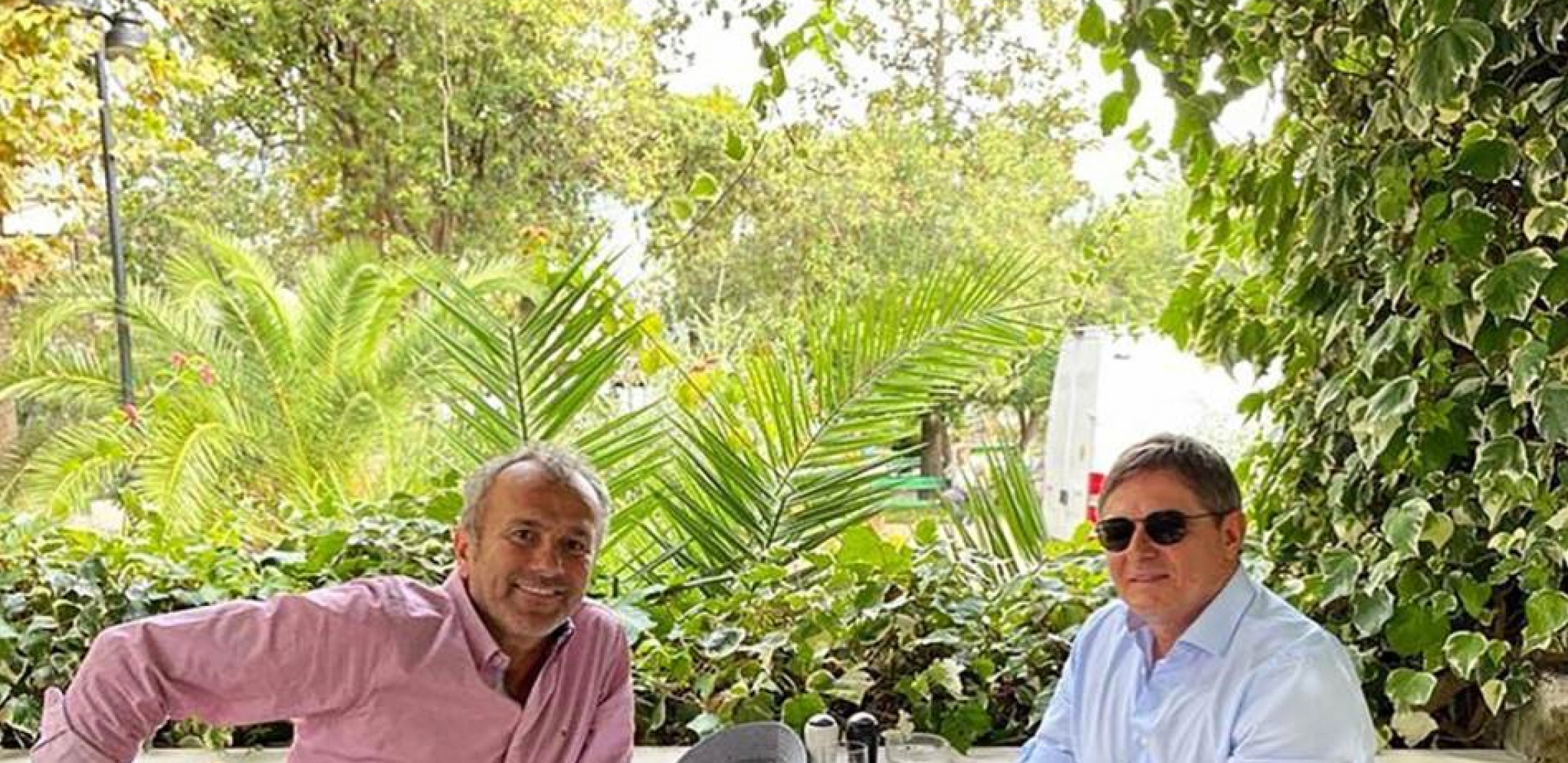MNOGO SKUPA SLIKA Selektor Piksi iz Norveške otputovao u posetu Savićeviću, pila se i rakija (FOTO)