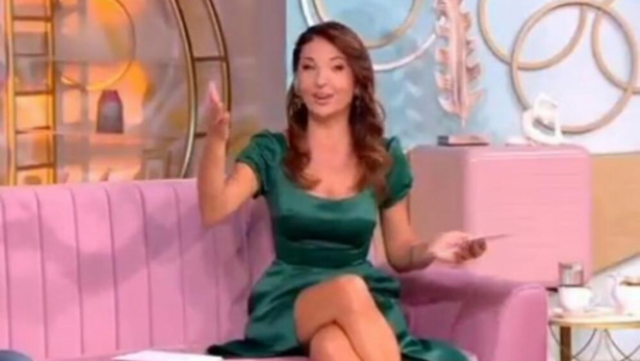 SANJA MARINKOVIĆ UGRADILA SILIKONE?! Koleginica je raskrinkala u emisiji, a njega reakcija je tek priča za sebe (FOTO)