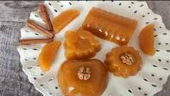 RECEPT ZA STARI VOJVOĐANSKI SLATKIŠ: Spremite kitnikez, pravu zimsku poslasticu koja se topi u ustima