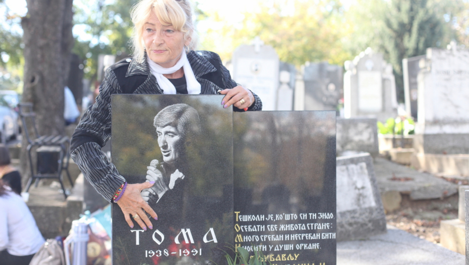 SUPRUGU TOME ZDRAVKOVIĆA SVI PREVARILI, OD FILMA DOBILA SAMO 100 DINARA! Gordana Zdravković van sebe od besa: "Zabraniću emitovanje serije!"