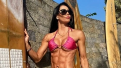 NEVINA, A IMA SINA Bivša Ronaldova devojka iznenadila, ponovo je devica (FOTO)