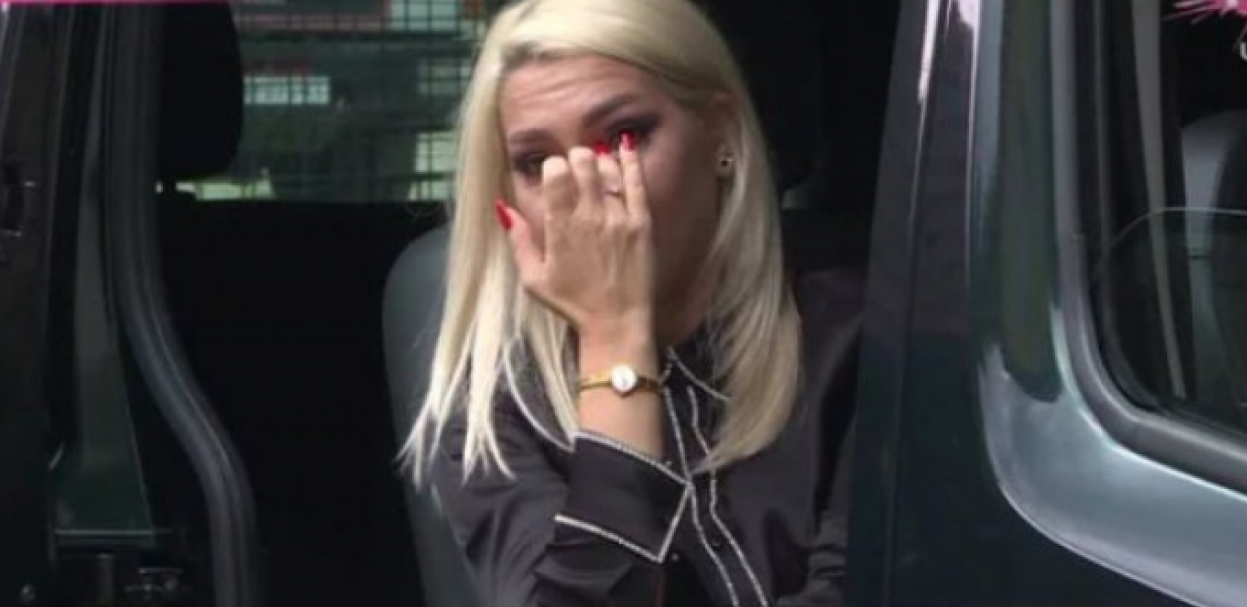 JOVANA JEREMIĆ ZAPLAKALA ZBOG RODITELJA Otkrili kakva je bila kao mala, pa priznali šta joj najviše zameraju