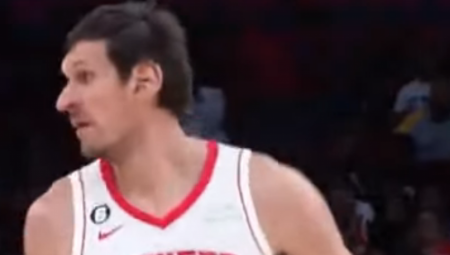 BIO JE DOVOLJAN JEDAN MINUT Marjanović kročio na teren, pogodio trojku i onda je nastao delirijum (VIDEO)