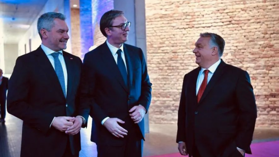 VUČIĆ SE OGLASIO NAKON SASTANKA SA ORBANOM I NEHAMEROM: Zajedničkim radom možemo rešiti brojne izazove (FOTO)