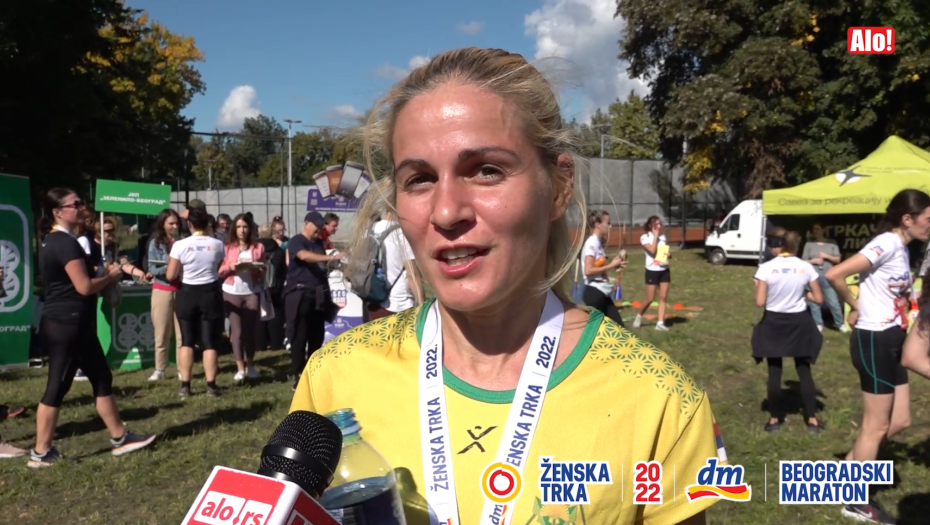 DAME ZA PONOS Njihova volja je čelična: Majka četvoro dece, motiv za trčanje i moćna poruka za sve žene (VIDEO)