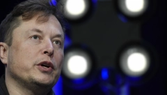 ILON MASK IZGUBIO TITULU Samo zbog jednog poteza amerikanac više nije najbogatiji čovek na svetu