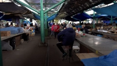 POSTIGNUT DOGOVOR SA DRŽAVOM Prodavci na pijacama do kraja naredne godine bez fiskalnih kasa