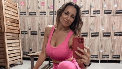 ONA JE LANSIRALA EKSKLUZIVU Se*si Argentina podigla svet fudbala na noge zbog Mesija (FOTO)