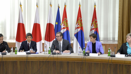 RAZVOJ SARADNJE SRBIJE I JAPANA Vučić sa predstavnicima organizacije Džetro (FOTO)