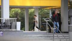 ALO! PAPARACO NA LICU MESTA Ana Ivanović kafeniše dok Bastijan dadilja (FOTO)