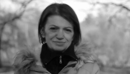 SLOMLJENA Jovana Joksimović ne može da dođe sebi nakon smrti prijateljice i koleginice (FOTO)