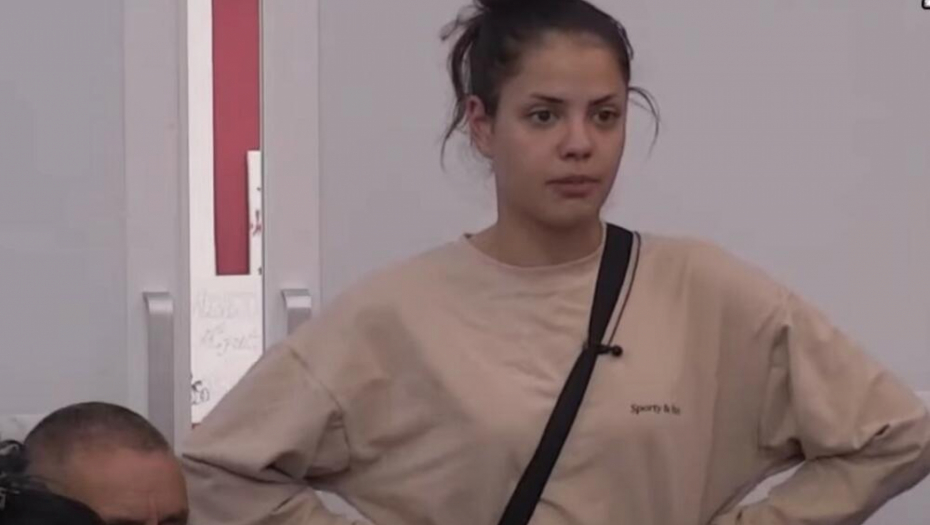 SCENE BRUTALNE AKCIJE U ZADRUZI ŠOKIRALE SU SVE Evo ko je zapravo Aleksandra Momčilović, otkrivene sve njene tajne