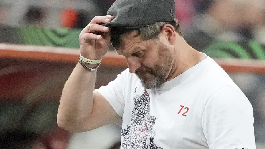 MNOGO JE BESAN Trener Kelna posle Partizana pokušao da opravda: Nisam razočaran igrom