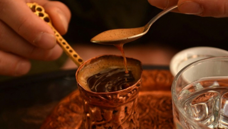 PIJETE TURSKU ILI DOMAĆU, A ZNATE LI ŠTA JE SRPSKA KAFA?! Evo po čemu se razlikuju