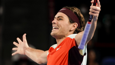 POKORIO JAPAN Fric pobedio sunarodnika Tijafoa za titulu u Tokiju