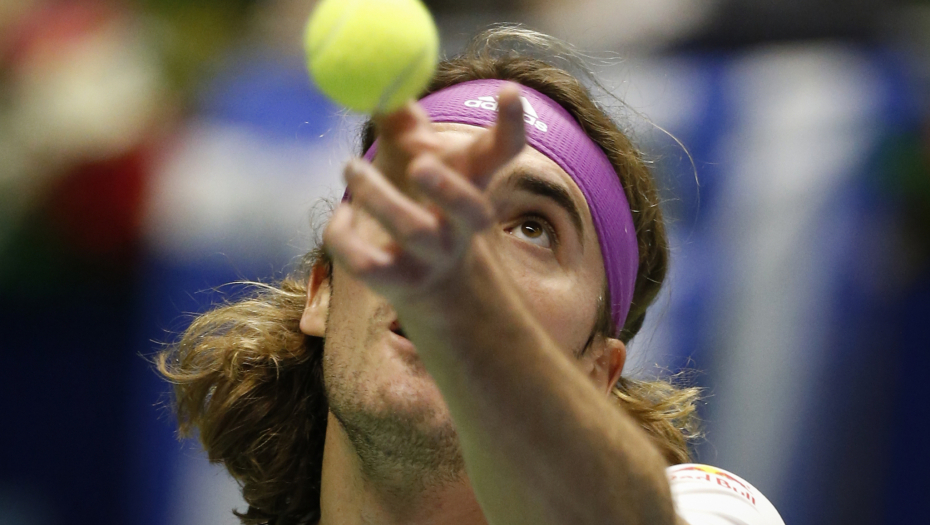 CICIPAS SE POKLONIO ĐOKOVIĆU Grk biranim rečima govorio o "srpskoj mašini"