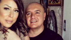 ODUŠEVIO JAVNOST Slađa Alegro i njen suprug slave sedam godina ljubavi: Nisam klečao pred njom (FOTO)