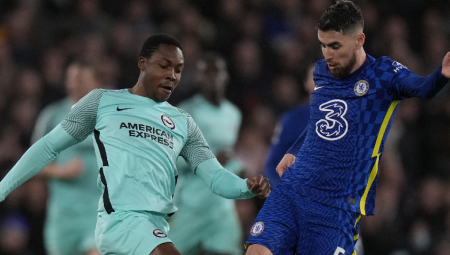 ŠOK U ENGLESKOJ Zvezda Premijer lige zbog srca ne može da igra, ima samo 23 godine