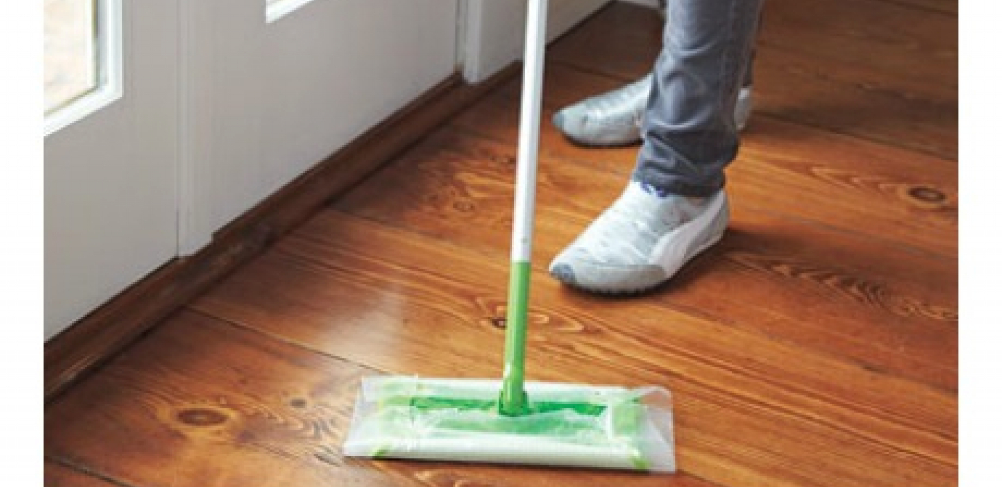 OVO SIGURNO NISTE ZNALI Izribajte podove papirom za pečenje, zasijaće kao novi