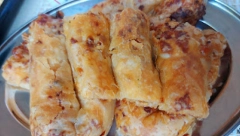 DOMAĆI BUREK, OVO NEĆETE NAĆI U PEKARI Pita savijača sa mesom, hrskavo, preukusno zadovoljstvo