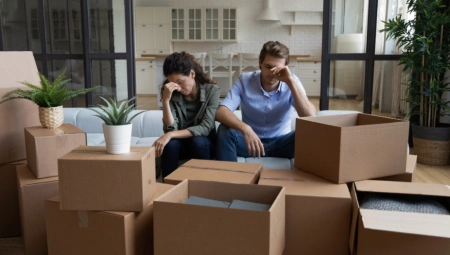 KO JE OVDE LUD? Ostavio me jer ne želim da živim sa njegovim roditeljima, a on "muškarčina" neće u moj stan