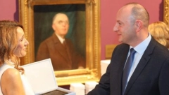 175 GODINA POSTOJANJA Đurić: Galerija Matice srpske predstavlja riznicu nacionalne umetnosti, drago mi je što sam u ime gradonačelnika primio jubilarnu plaketu koja je dodeljena gradu (FOTO)