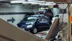 SMEŠNO IM Ovi momci "zaslužuju" kompletan tretman u auto perionici