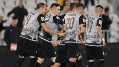 PODRŠKA ZA CRNO-BELE Fudbaleri Partizana došli da podrže košarkaše (FOTO)