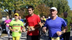PRAVI HEROJ Pavle je prvi dečak sa autizmom koji je istrčao polumaraton (FOTO)