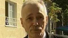 KRONOVA BOLEST MU JE UNIŠTILA ŽIVOT Naš poznati muzičar Miša Blam se borio sa ovom dijagnozom, a ovo su simptomi na koje treba da obratite pažnju
