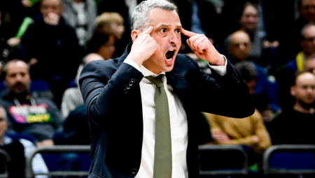 SAMO JE BILO PITANJE DANA Radonjić nije više trener Panatinaikosa