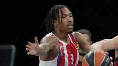 SPAKOVAO KOFERE Zvezda i Adams prekinuli saradnju