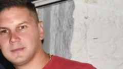 POLICAJAC RADE PONOVO POKAZAO DA JE HEROJ! Počela svađa na raskrsnici, mladić nasrnuo na ženu, a onda se pojavio "Bambi"!