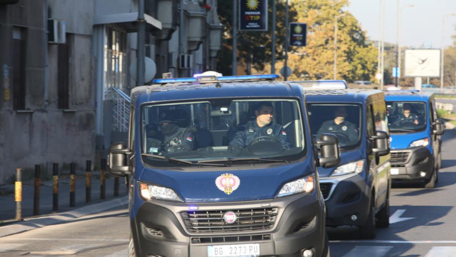 OPSADNO, POLICIJA NA NOGAMA U ZEMUN POLJU Traži se Dušan koji je hteo da ubije Nemanju