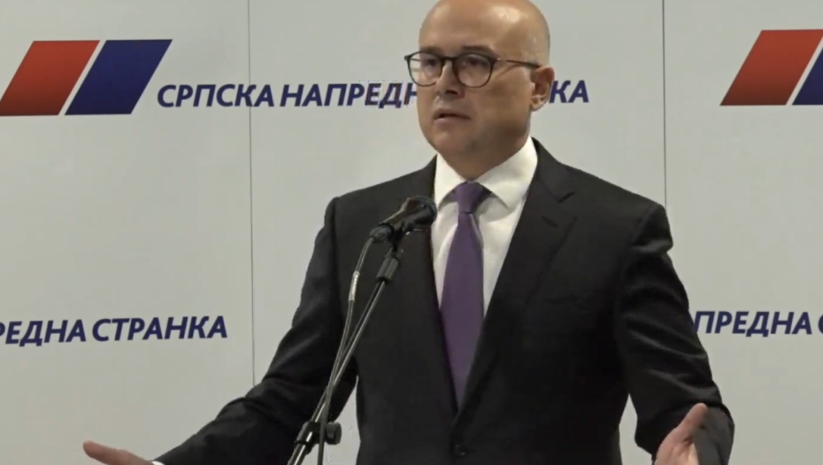 "SPREMNI SMO ZA IZAZOVE KOJI SU PRED NAMA, DA ČUVAMO SRBIJU" Jednoglasno prihvaćen predlog za izbor članova nove Vlade