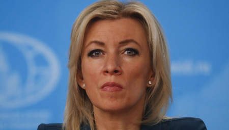 "SREĆNA VAM NOVA GODINA I NOVI JAVNI DUG" Zaharova zadala žestok udarac Americi (FOTO)