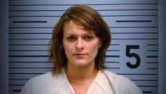 "URADILA SAM SVE KAKO BIH PREŽIVELA": Majka (34) završila u zatvoru zbog ubistva muškarca koji ju je silovao, a sada se bori za svoju decu