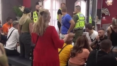 BRUTALAN SUKOB ZORICE I JELENE Pevačica ispolivala Golubovićevu, opšti karambol u Beloj kući (VIDEO)