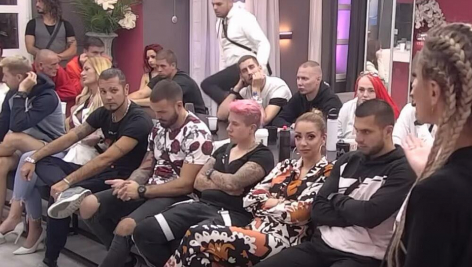 PREKID PROGRAMA U ZADRUZI Produkcija nasamarila učesnike rijalitija, ovo se nikada do sada nije desilo