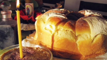 KAKO SE PRAVILNO SEČE SLAVSKI KOLAČ? Ovu grešku prave svi, evo šta zaboravljamo da kažemo
