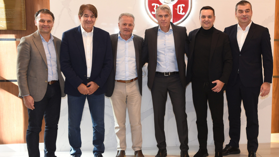 PREDSEDNIK SUDIJSKOG KOMITETA UEFA POSETIO FSS Rozeti oduševljen: Imate fantastičan sportski centar