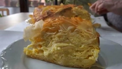 GIBANICA JOJ PREOKRENULA ŽIVOT Razvila biznis u Londonu i stala na svoje noge, zatim se obogatila i otkrila recept