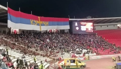 BRATSKA PODRŠKA "Kuči" sa trobojkom od 100 metara došli na stadion “Rajko Mitić” da bodre Zvezdu protiv Trabzona (FOTO)