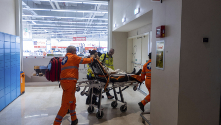 ŽENI POLOMIO VILICU, MUŽA NOKAUTIRAO Muškarac na posmatranju zbog napada na supružnike